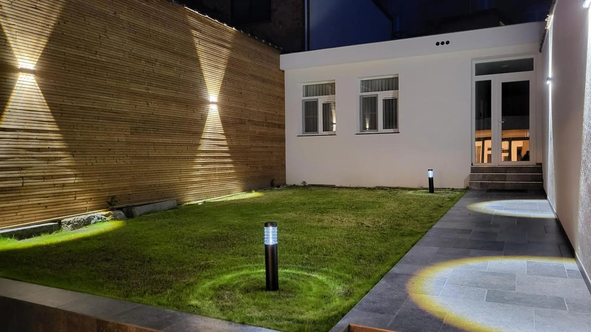 Homestay Private Rooms - European Quarter Brussels